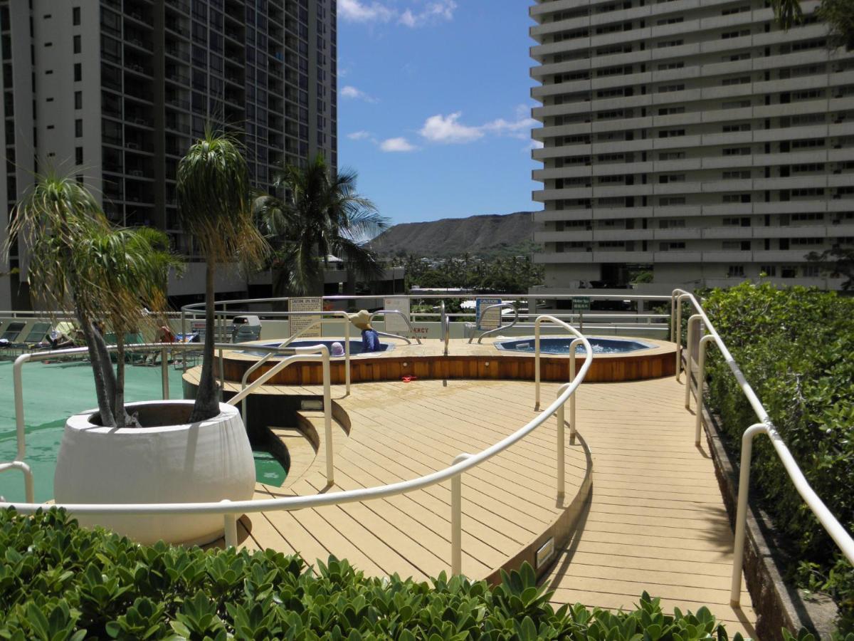 Tropical Bliss, Mountain View Condo Near Waikiki Beach With Free Parking Honolulu Bagian luar foto