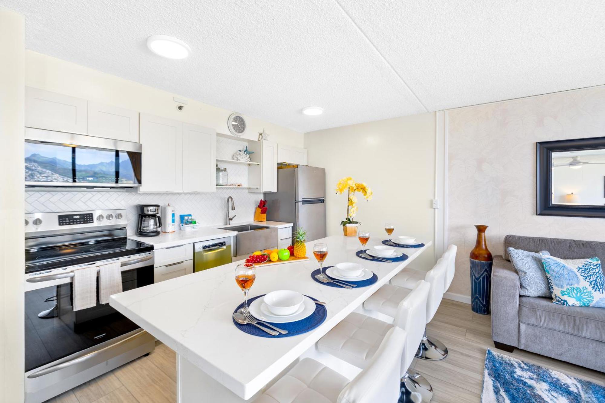 Tropical Bliss, Mountain View Condo Near Waikiki Beach With Free Parking Honolulu Bagian luar foto