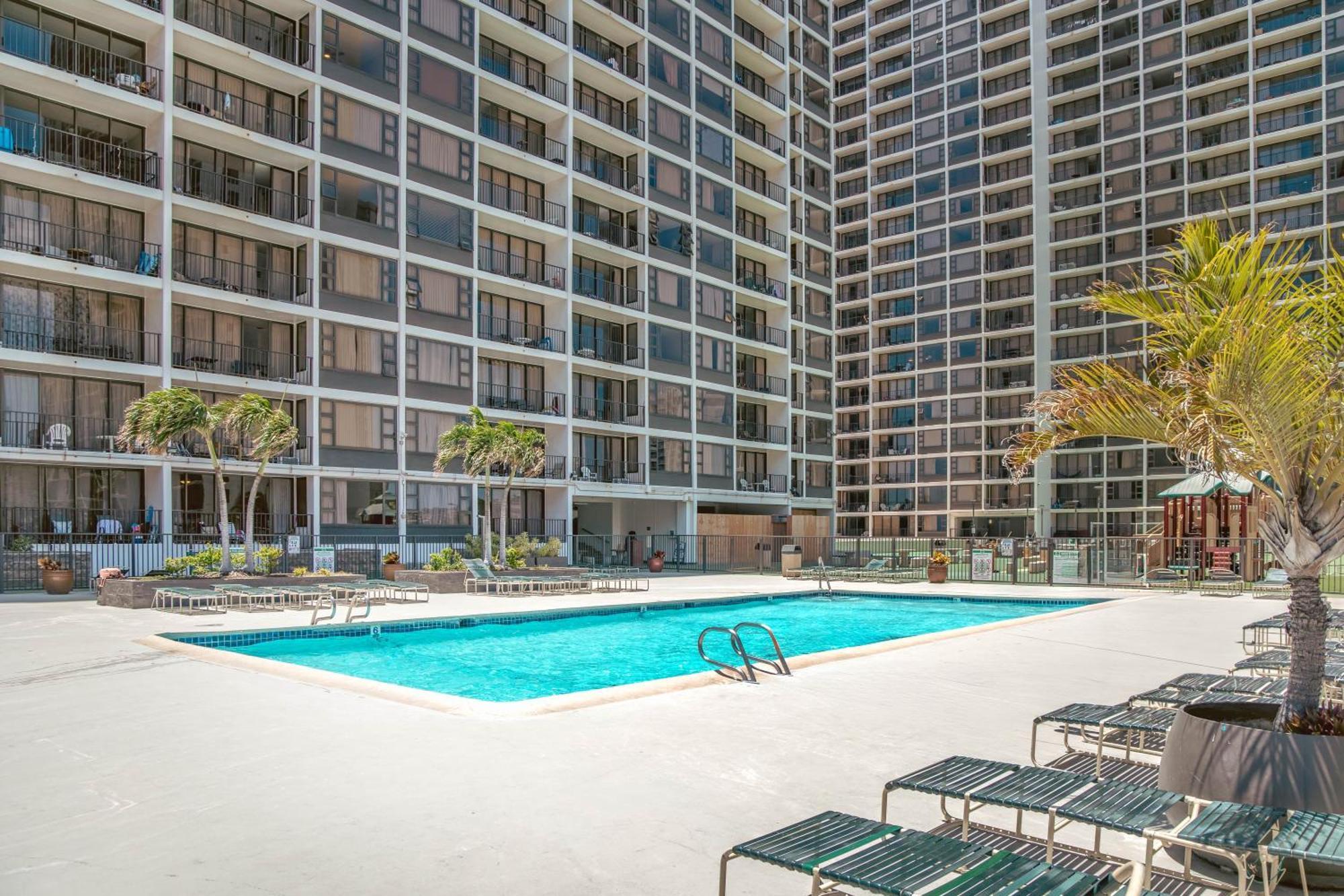 Tropical Bliss, Mountain View Condo Near Waikiki Beach With Free Parking Honolulu Bagian luar foto