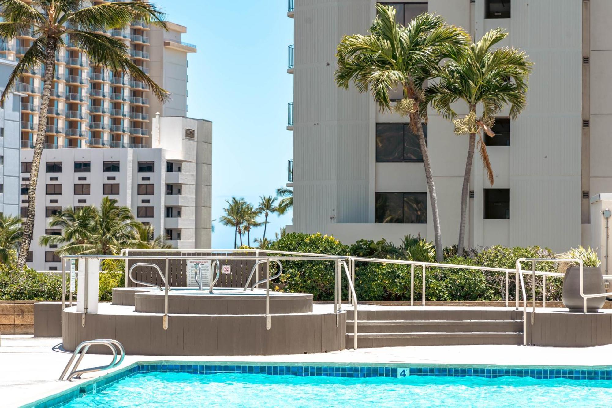 Tropical Bliss, Mountain View Condo Near Waikiki Beach With Free Parking Honolulu Bagian luar foto